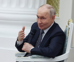 Президент России Владимир Путин встретился с выпускниками федеральной кадровой программы «Время героев»